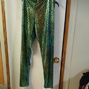 Shimmering Green and Black Leggings